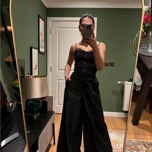 Elegant Black Wide-Leg Pants